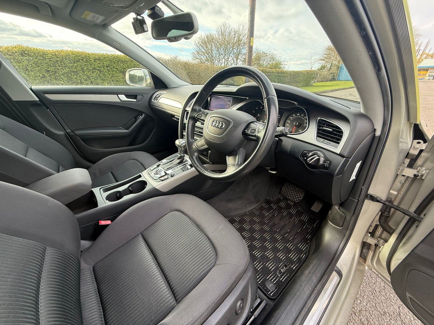 Used Audi A4 2013 for sale - 78028056: Photo 16