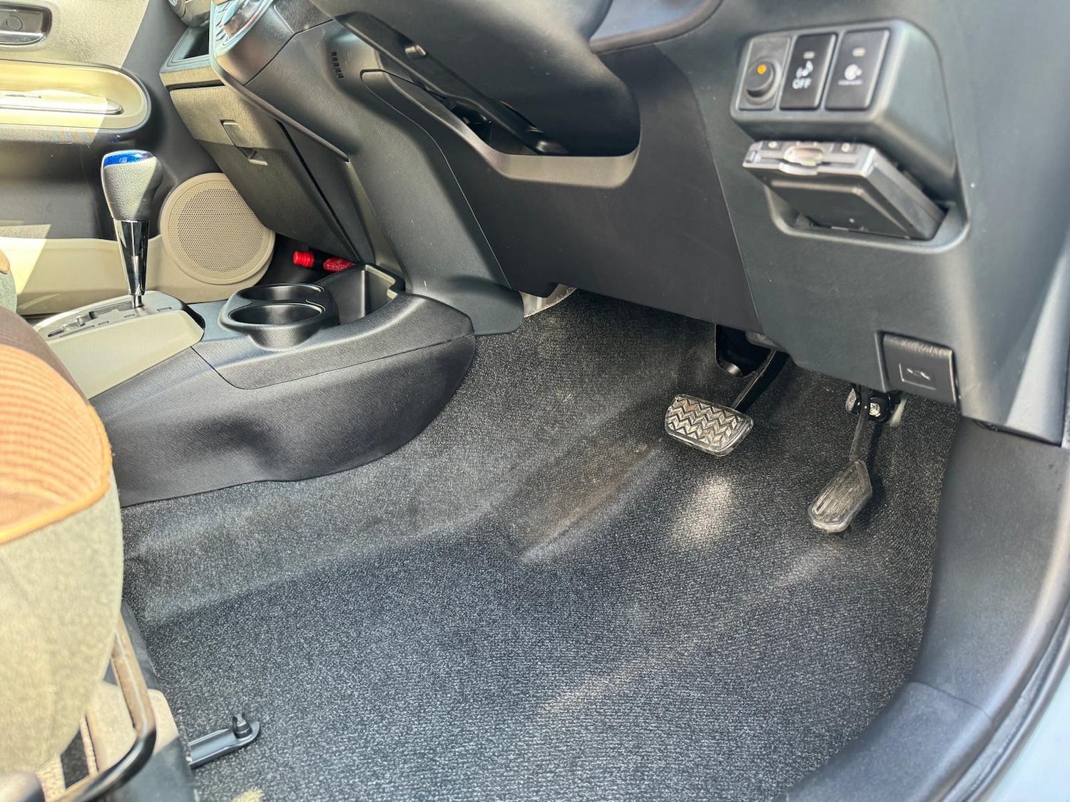 Vehicle 16