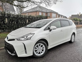 Used Toyota Prius  for sale - 74840534: Photo
