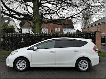 Used Toyota Prius  for sale - 74840534: Photo