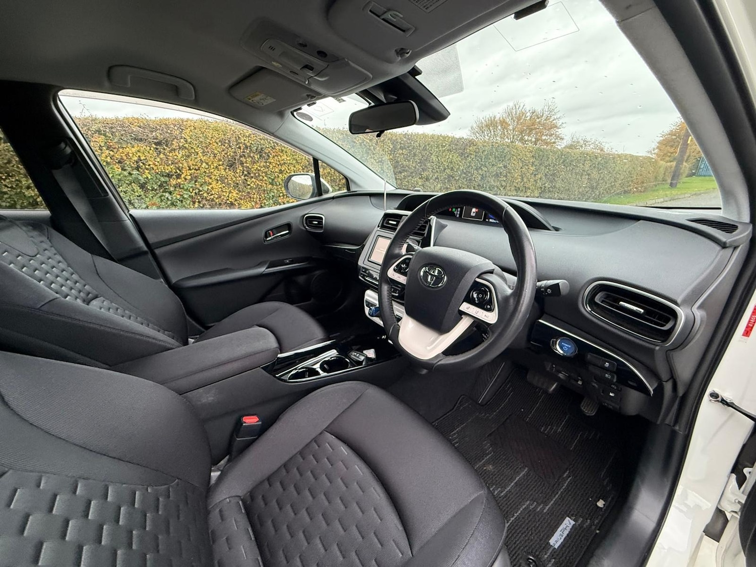 Used Toyota Prius 2024 for sale - 76415046: Photo 17