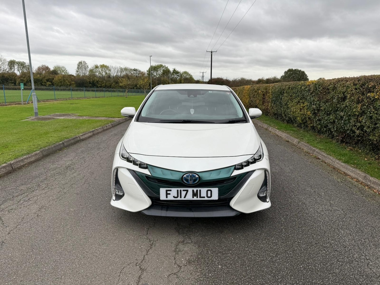 Used Toyota Prius 2024 for sale - 76415046: Photo 2