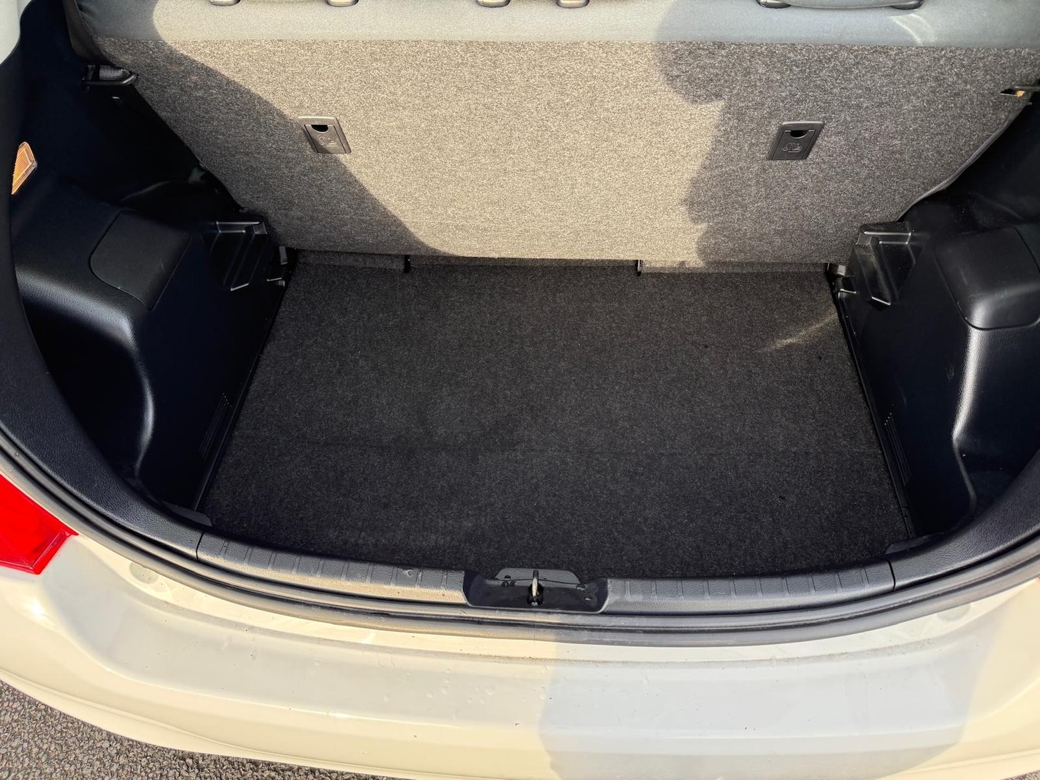 Used Toyota Yaris 2014 for sale - 77003047: Photo 10