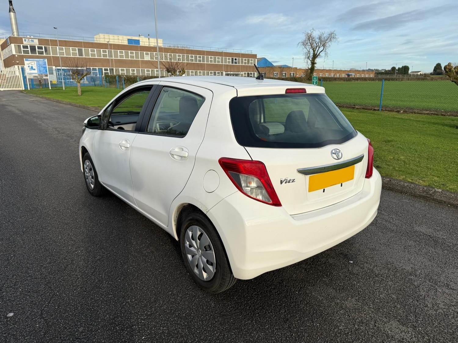 Used Toyota Yaris 2014 for sale - 77003047: Photo 11