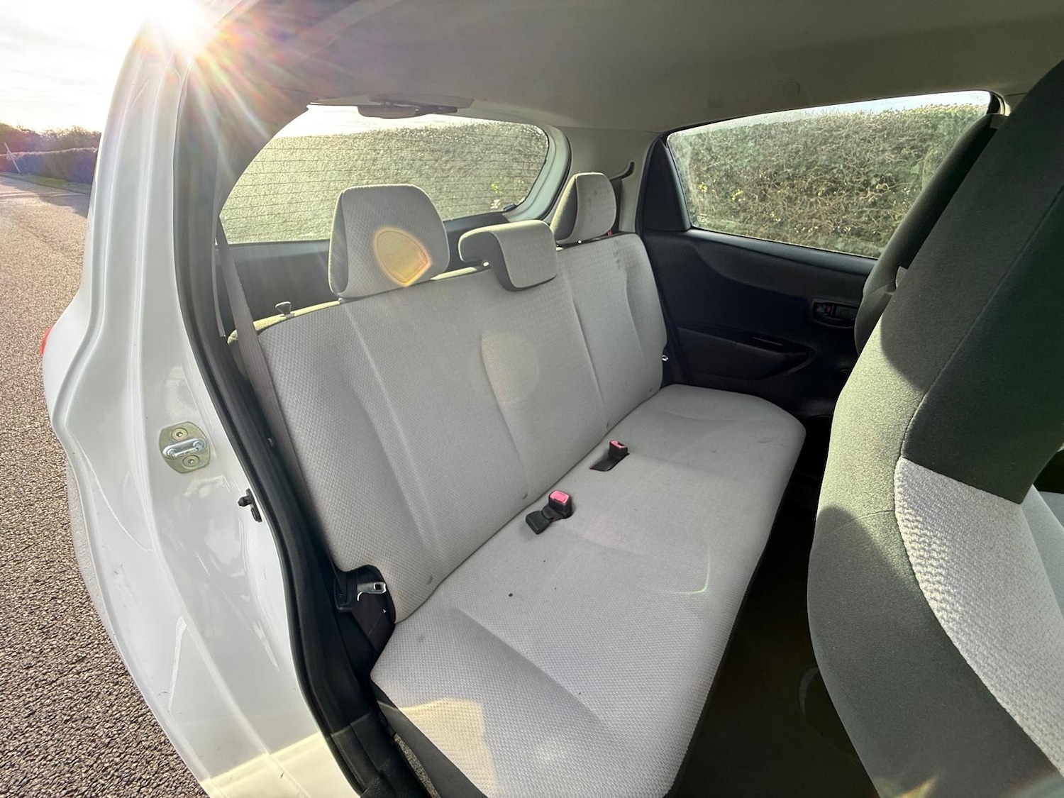 Used Toyota Yaris 2014 for sale - 77003047: Photo 24