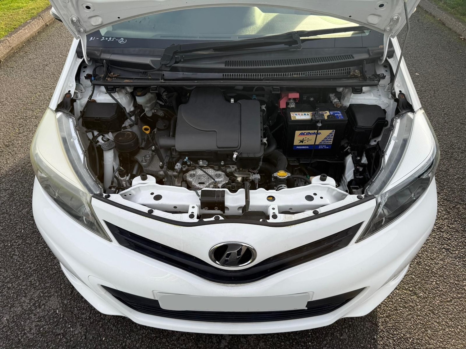 Used Toyota Yaris 2014 for sale - 77003047: Photo 25