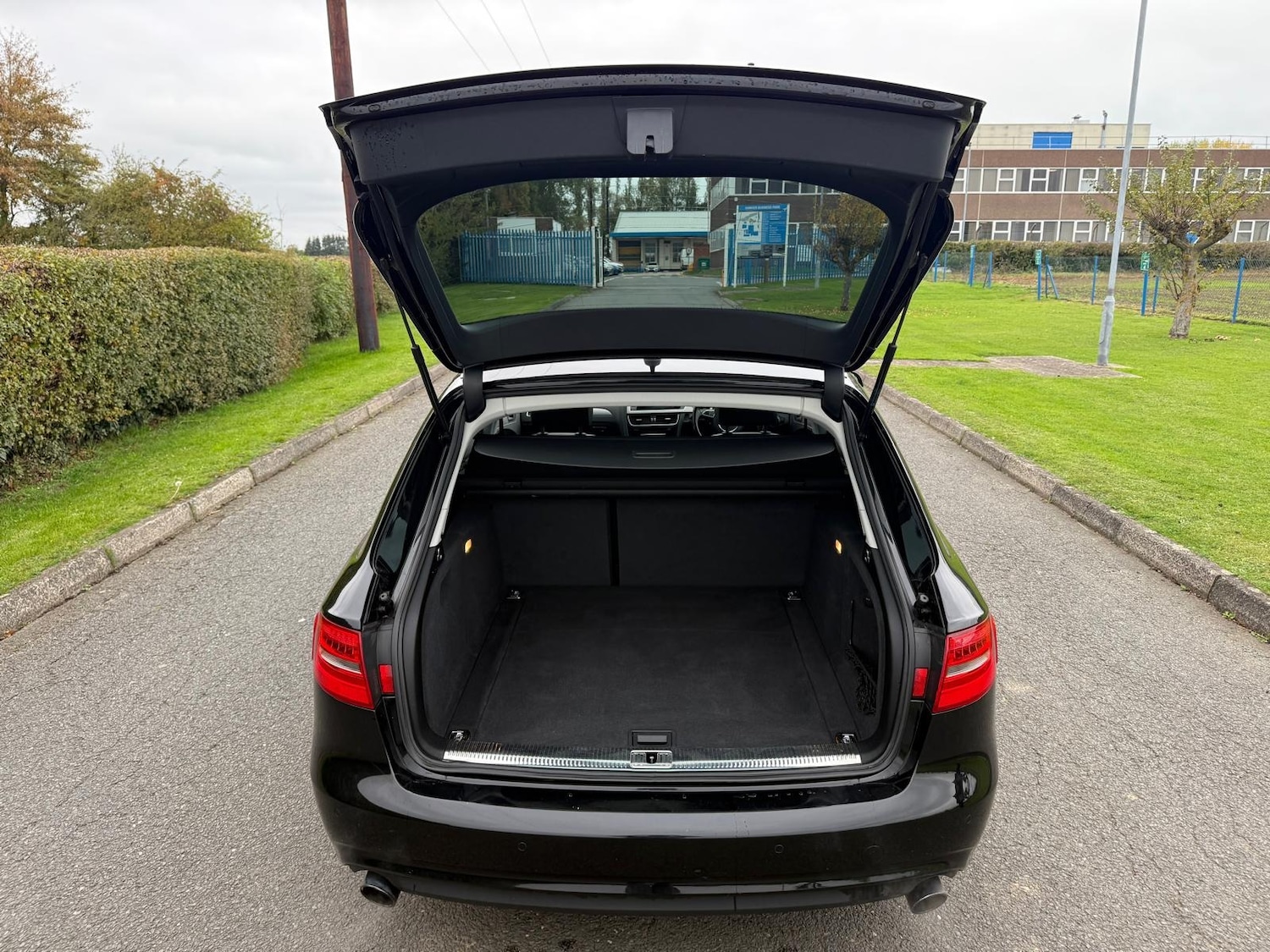 Used Audi A4 2025 for sale - 76507757: Photo 9