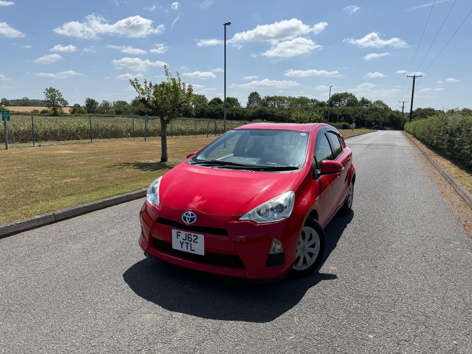 Used Toyota Aqua 2025 for sale - 76971198: Photo 1