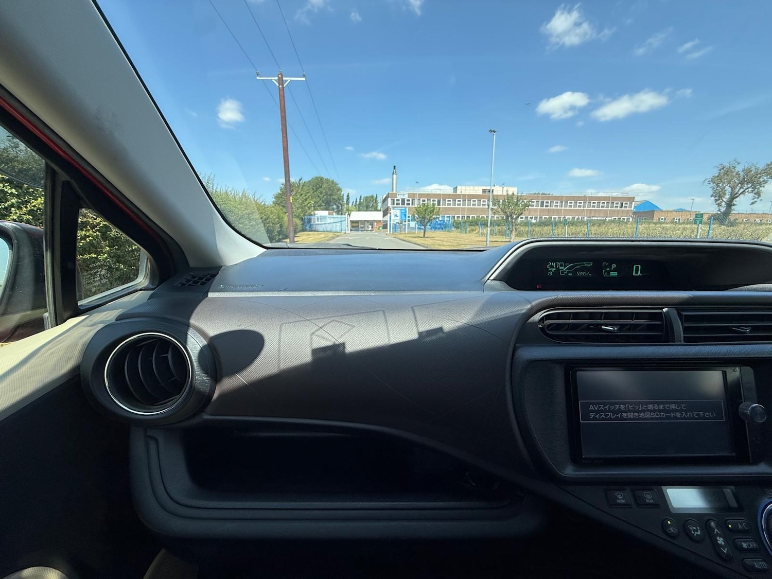 Used Toyota Aqua 2025 for sale - 76971198: Photo 24