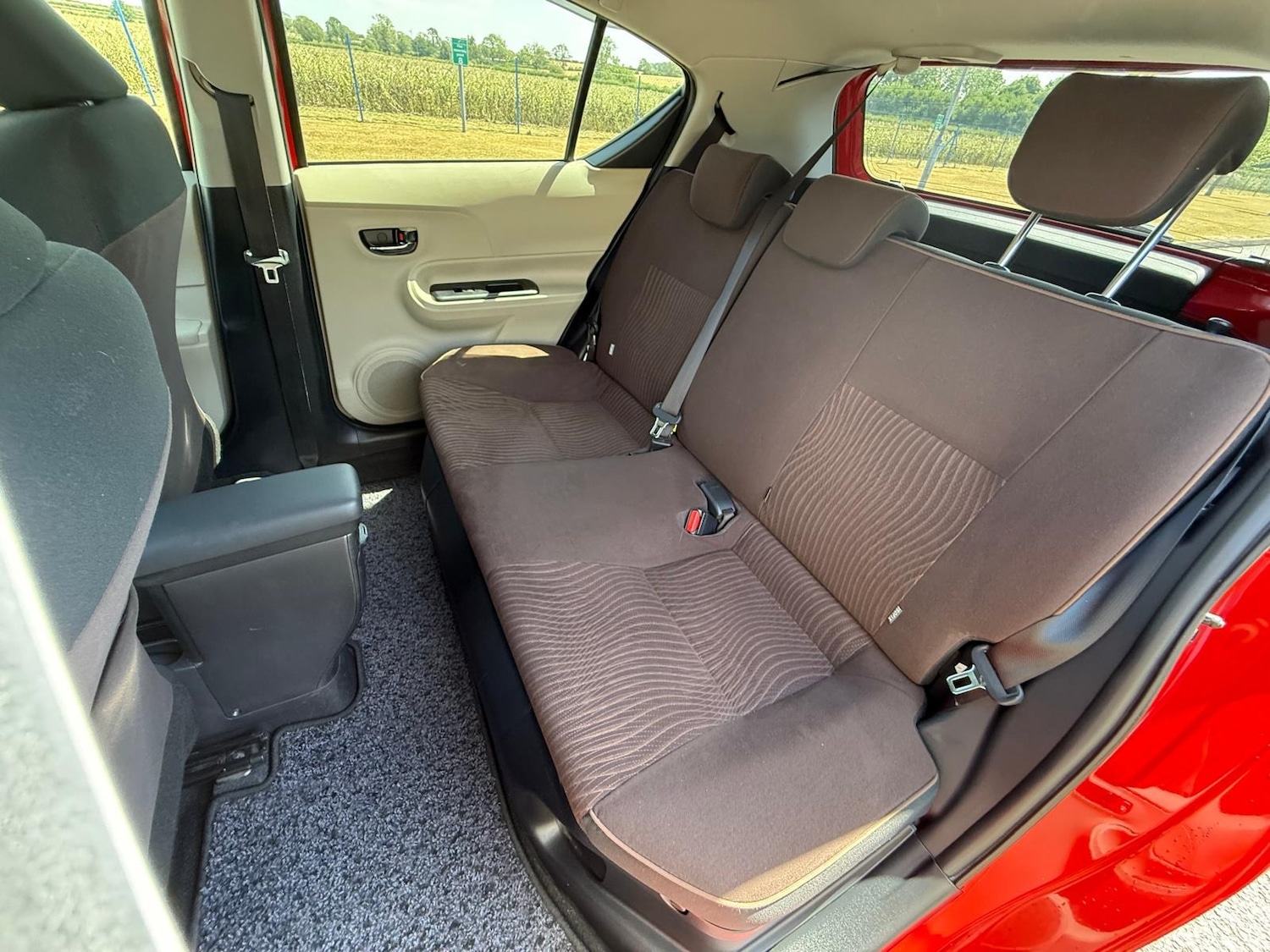 Used Toyota Aqua 2025 for sale - 76971198: Photo 25