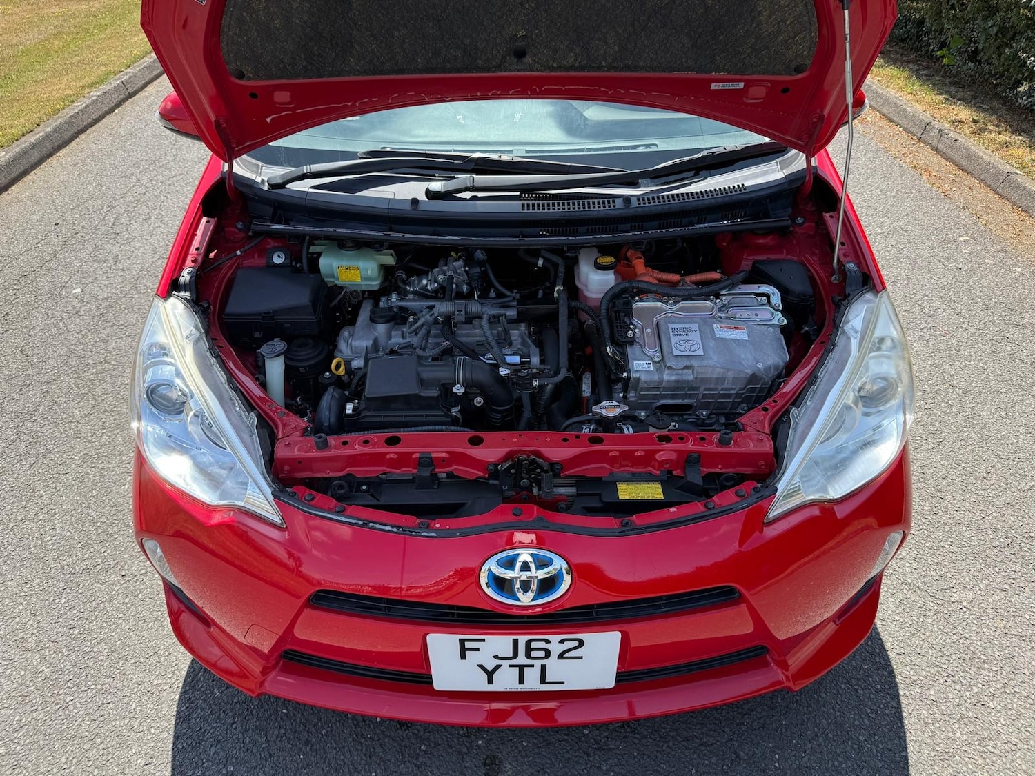 Used Toyota Aqua 2025 for sale - 76971198: Photo 29