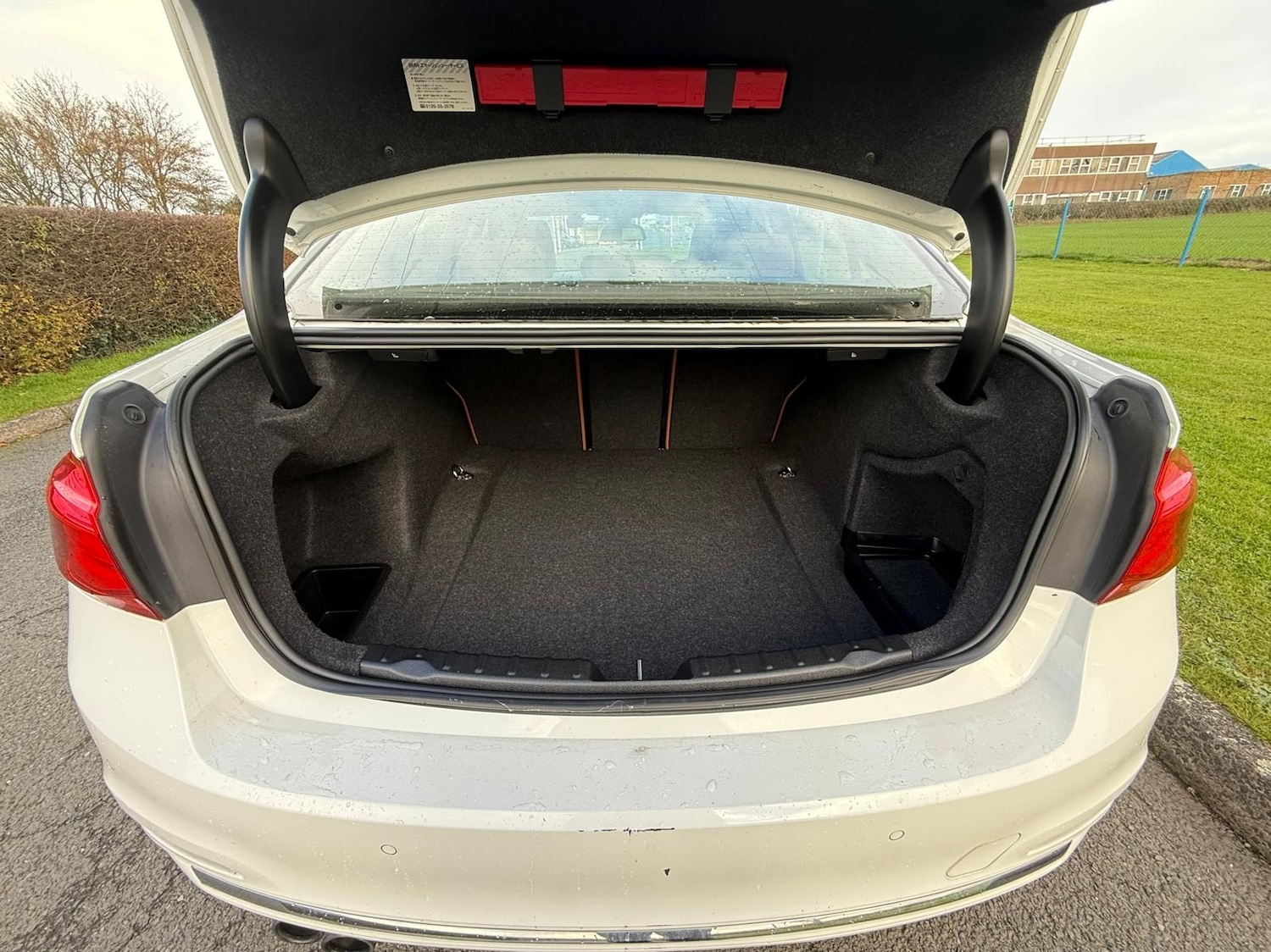 Used BMW 3 Series 2016 for sale - 76613533: Photo 10