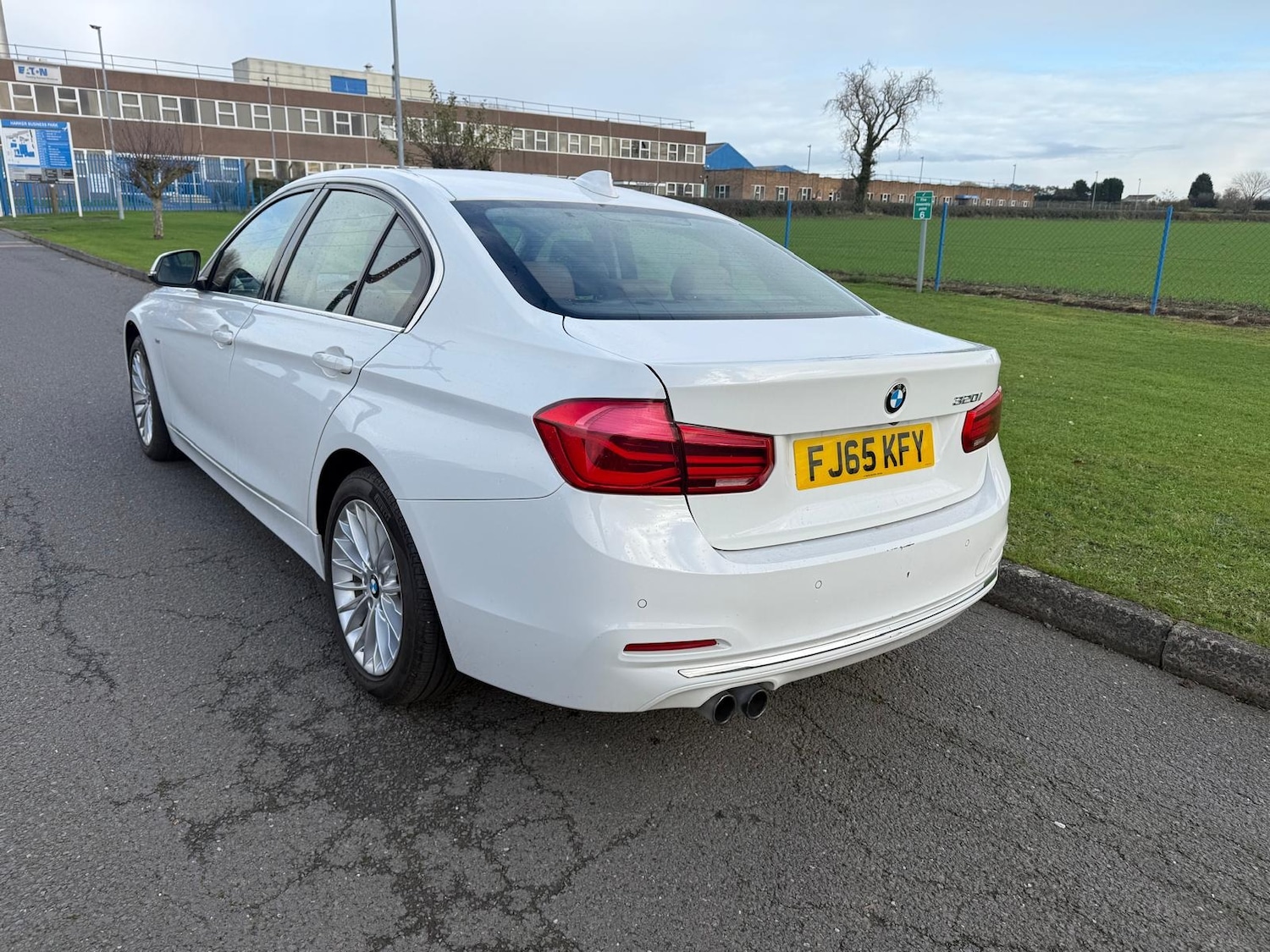 Used BMW 3 Series 2016 for sale - 76613533: Photo 11