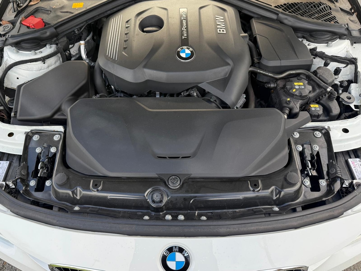 Used BMW 3 Series 2016 for sale - 76613533: Photo 28