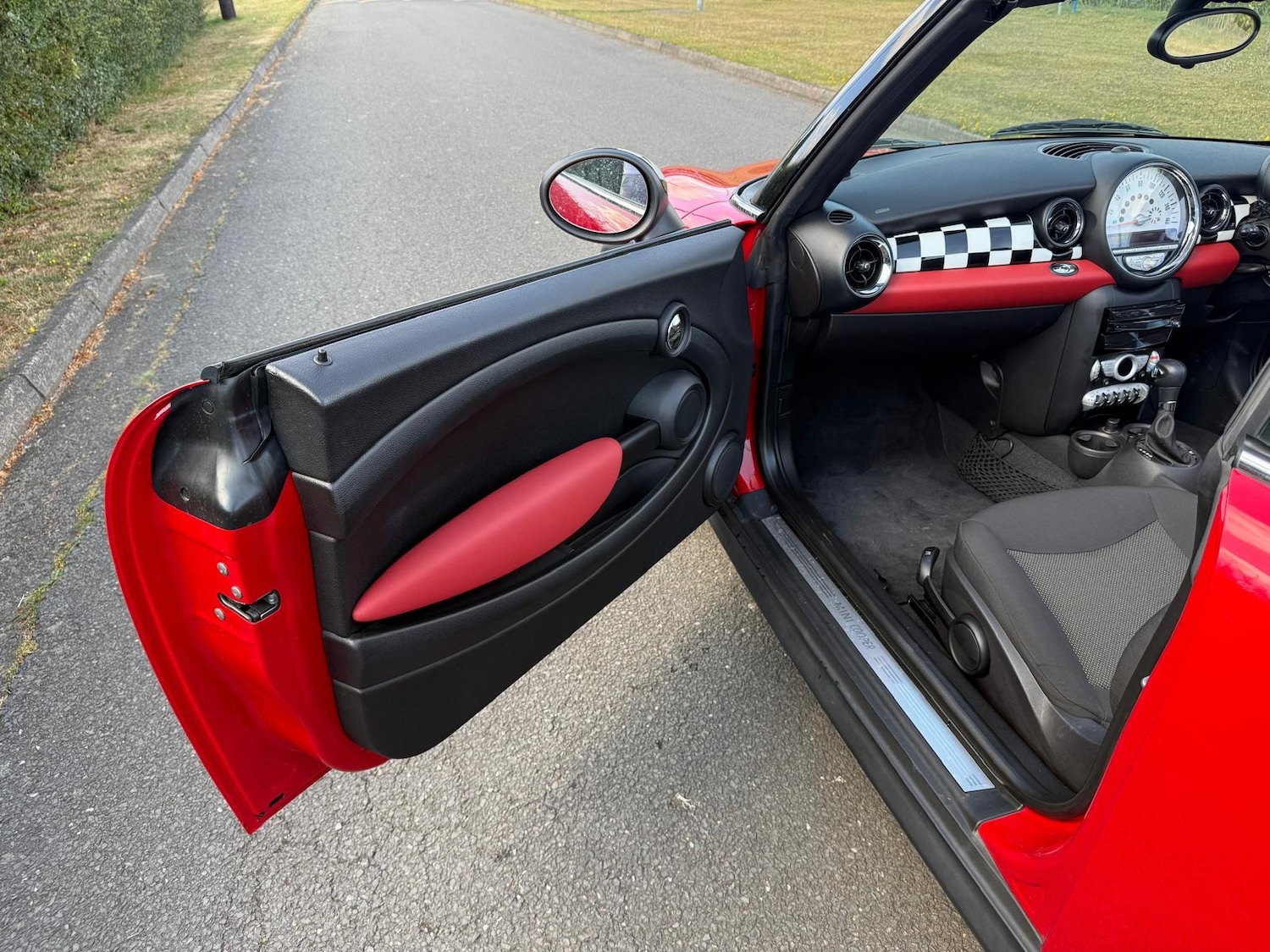 Used MINI Cooper 2025 for sale - 76971550: Photo 17