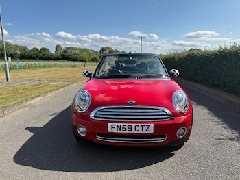 Used MINI Cooper 2010 for sale - 76971550: Photo