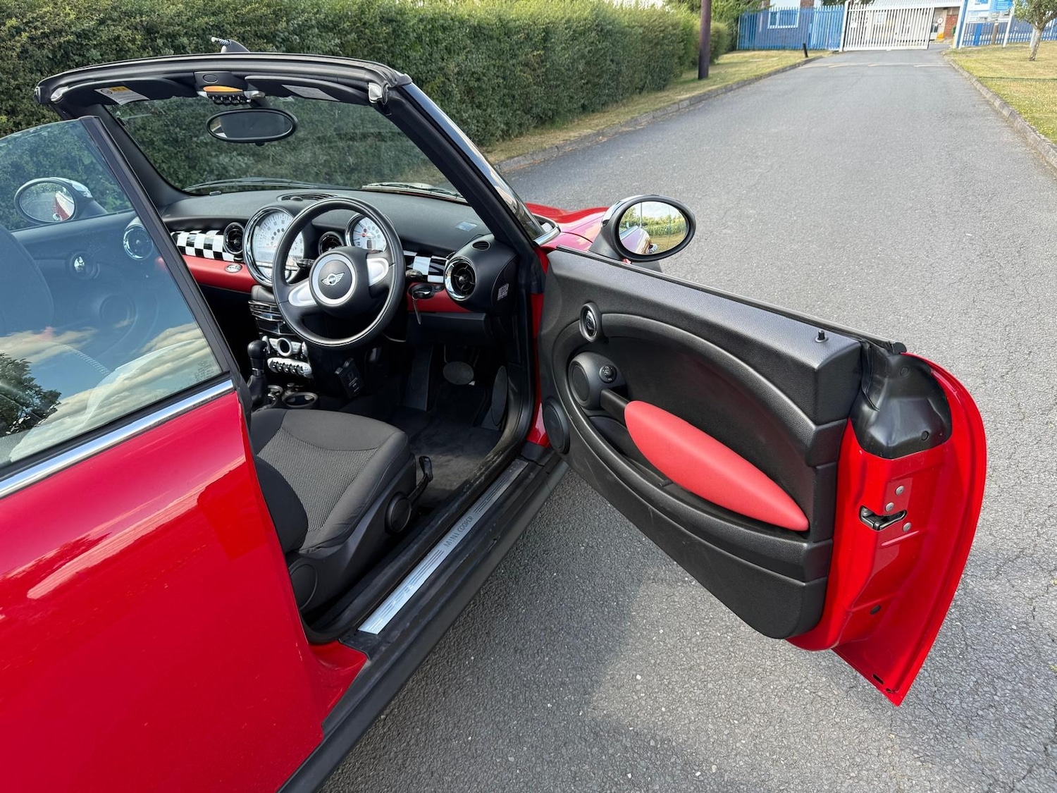 Used MINI Cooper 2025 for sale - 76971550: Photo 5