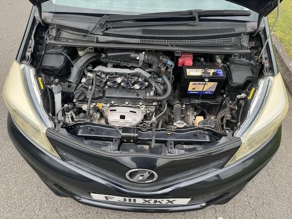 Used Toyota Vitz 2024 for sale - 74138627: Photo 24