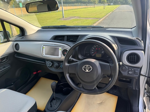 Used Toyota Vitz 2011 for sale - 73167514: Photo 13