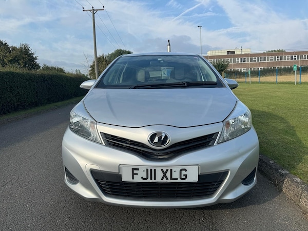Used Toyota Vitz 2011 for sale - 73167514: Photo 3