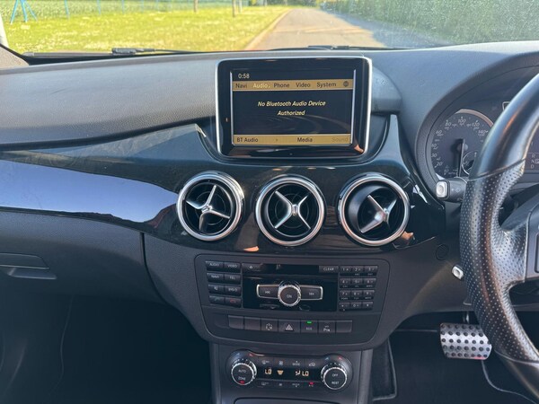 Used Mercedes-Benz B Class 2012 for sale - 74624455: Photo 16