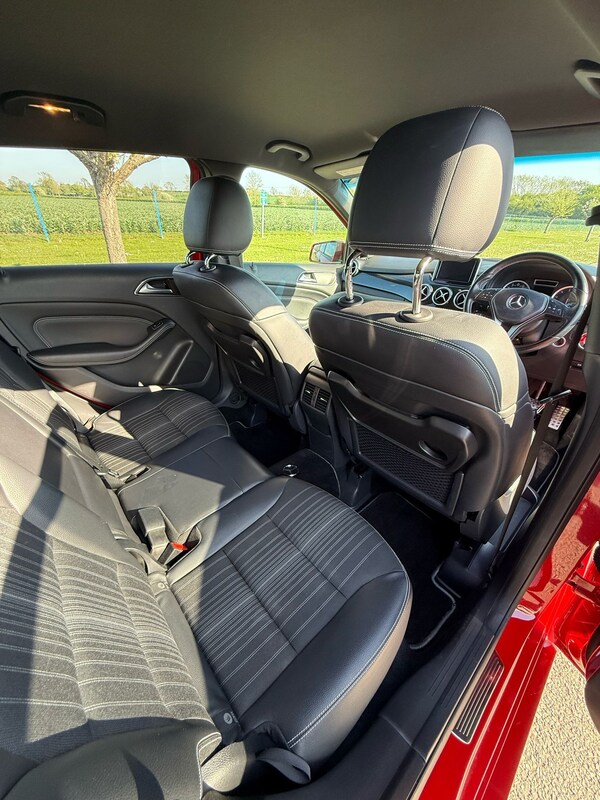Used Mercedes-Benz B Class 2012 for sale - 74624455: Photo 27