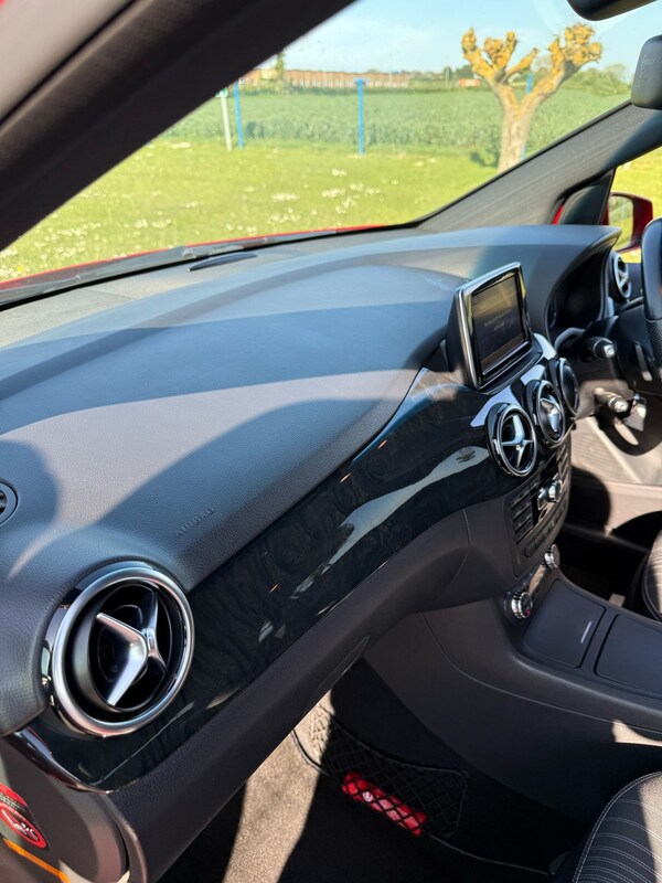 Used Mercedes-Benz B Class 2012 for sale - 74624455: Photo 39