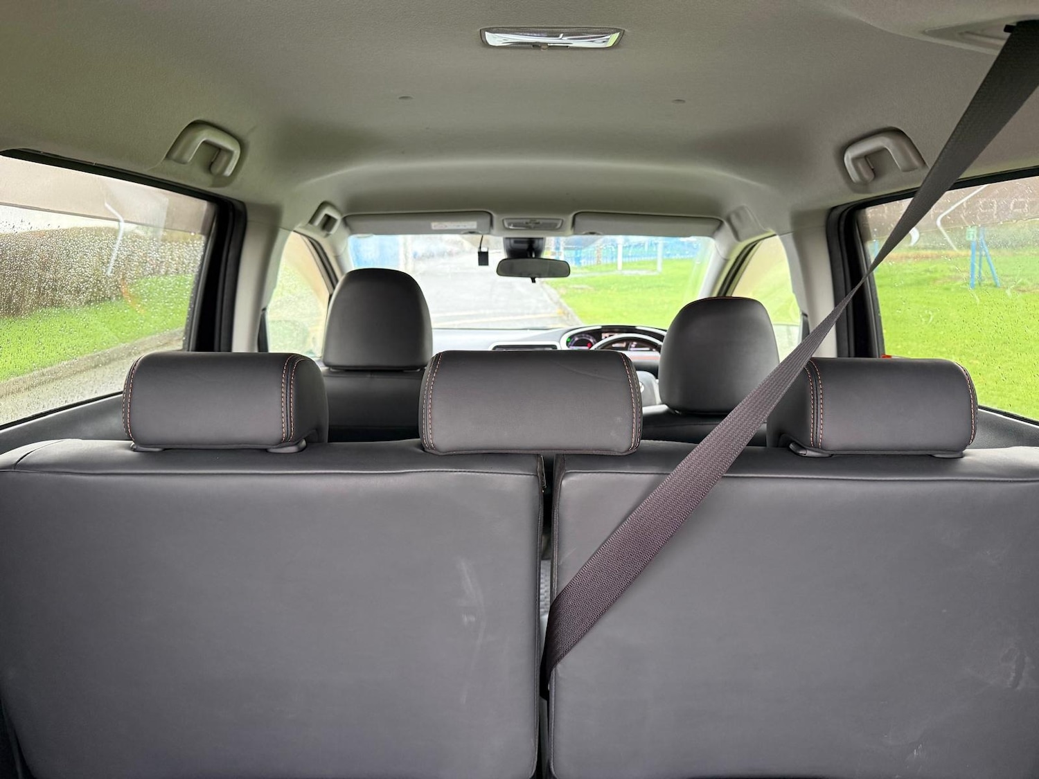 Used Toyota Sienta 2025 for sale - 76896876: Photo 11