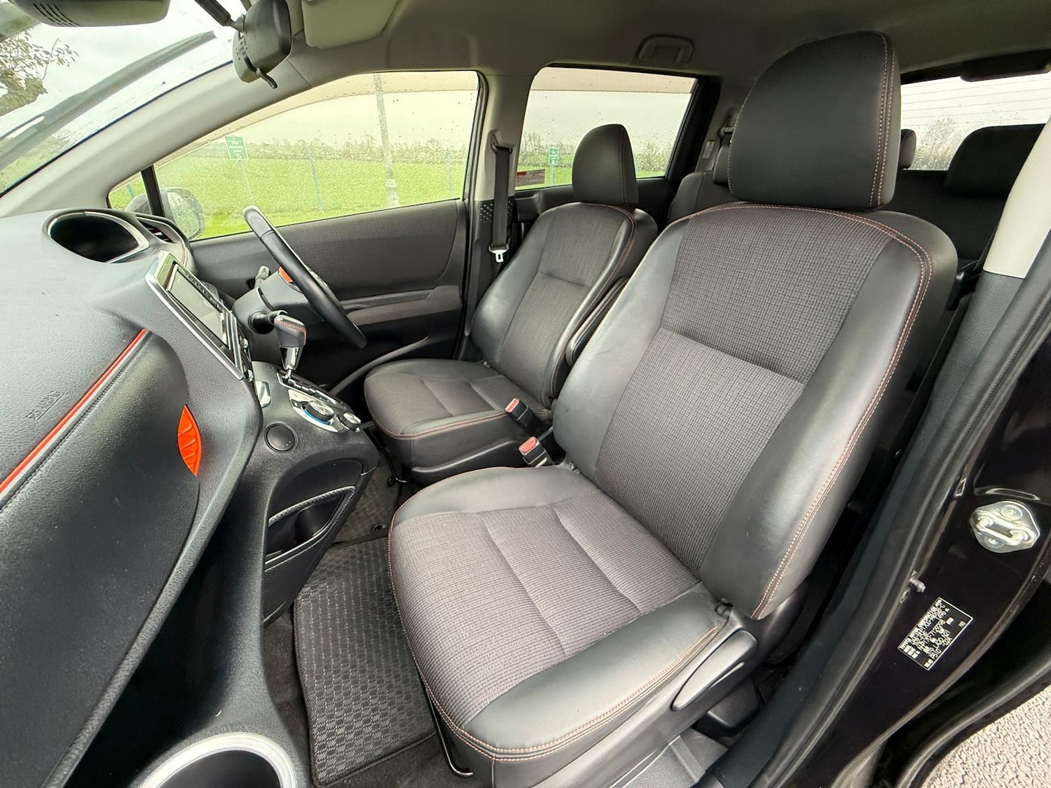 Used Toyota Sienta 2025 for sale - 76896876: Photo 23