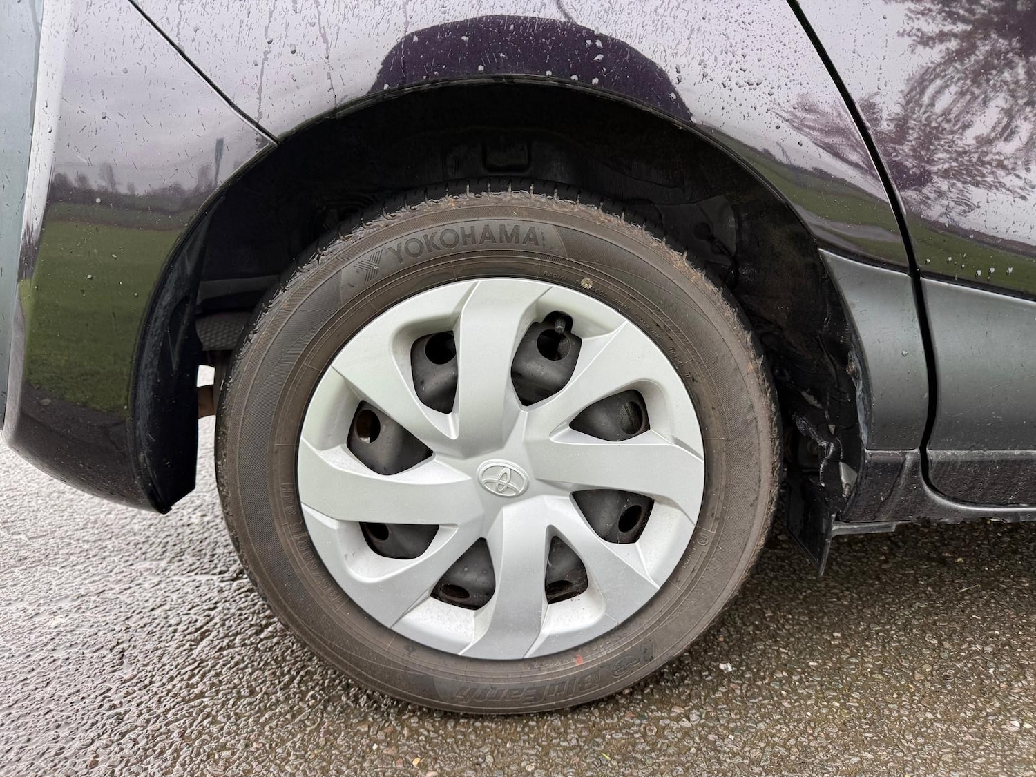 Used Toyota Sienta 2025 for sale - 76896876: Photo 5