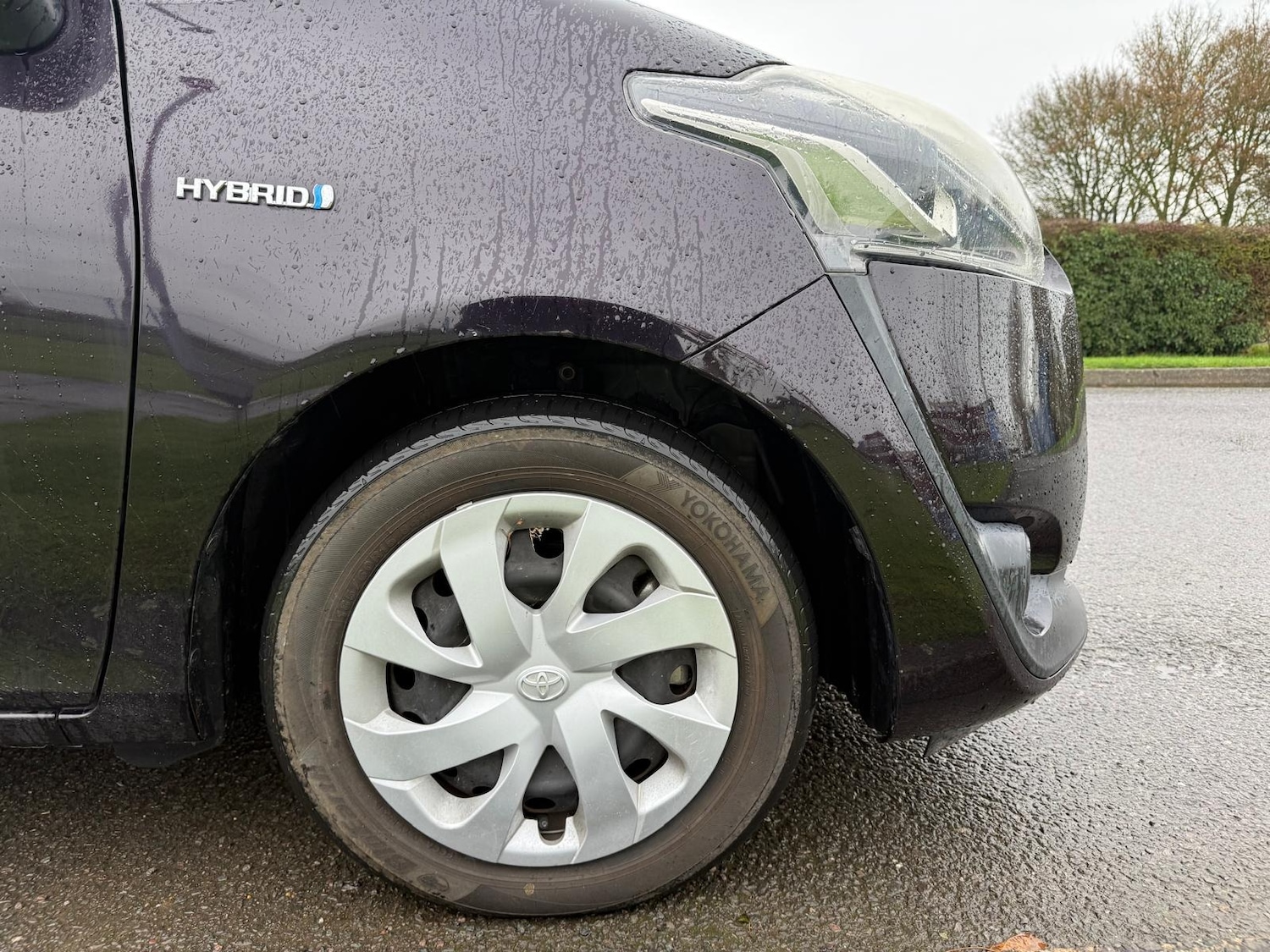 Used Toyota Sienta 2025 for sale - 76896876: Photo 6