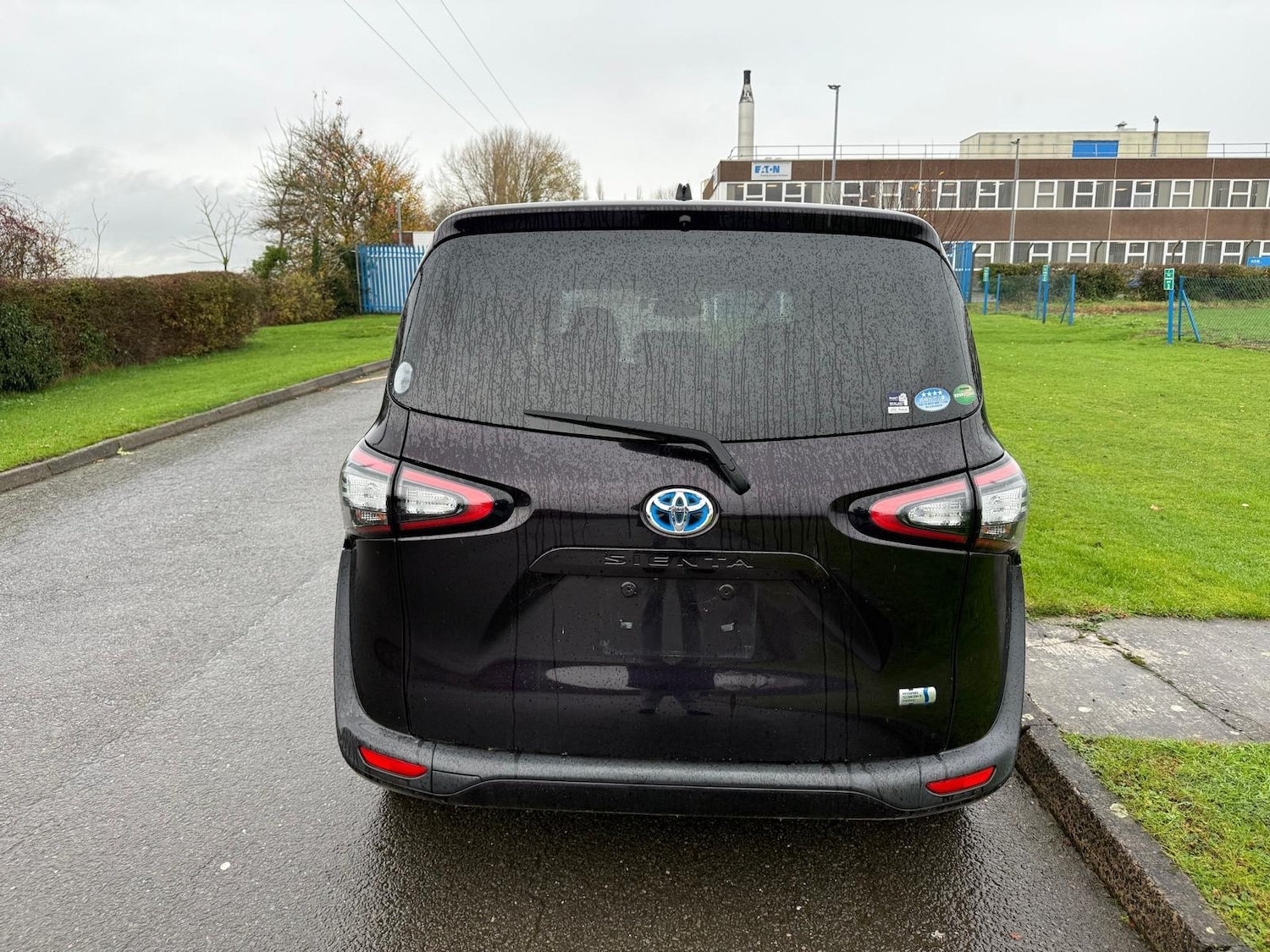 Used Toyota Sienta 2025 for sale - 76896876: Photo 7