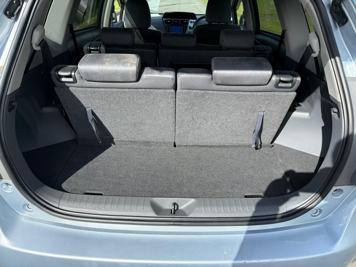 Used Toyota Prius+ 2012 for sale - 78027439: Photo 10