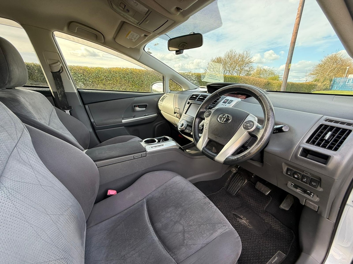 Used Toyota Prius+ 2012 for sale - 78027439: Photo 17