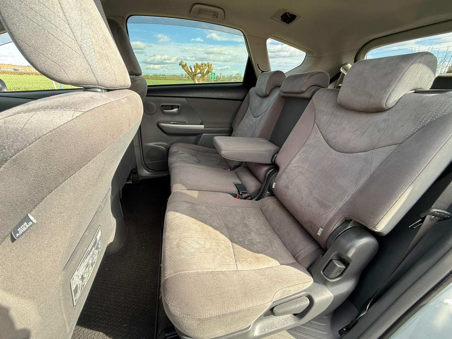 Used Toyota Prius+ 2012 for sale - 78027439: Photo 28