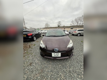 Used Toyota Aqua 2014 for sale - 77062258: Photo