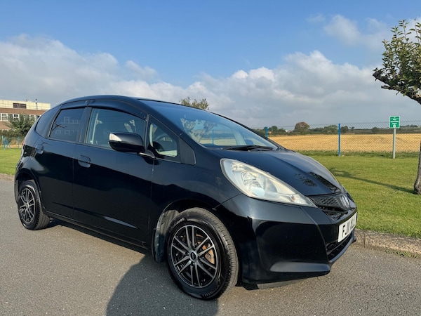 Used Honda Jazz 2011 for sale - 73167294: Photo 1