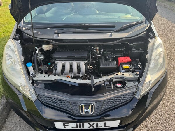 Used Honda Jazz 2011 for sale - 73167294: Photo 27