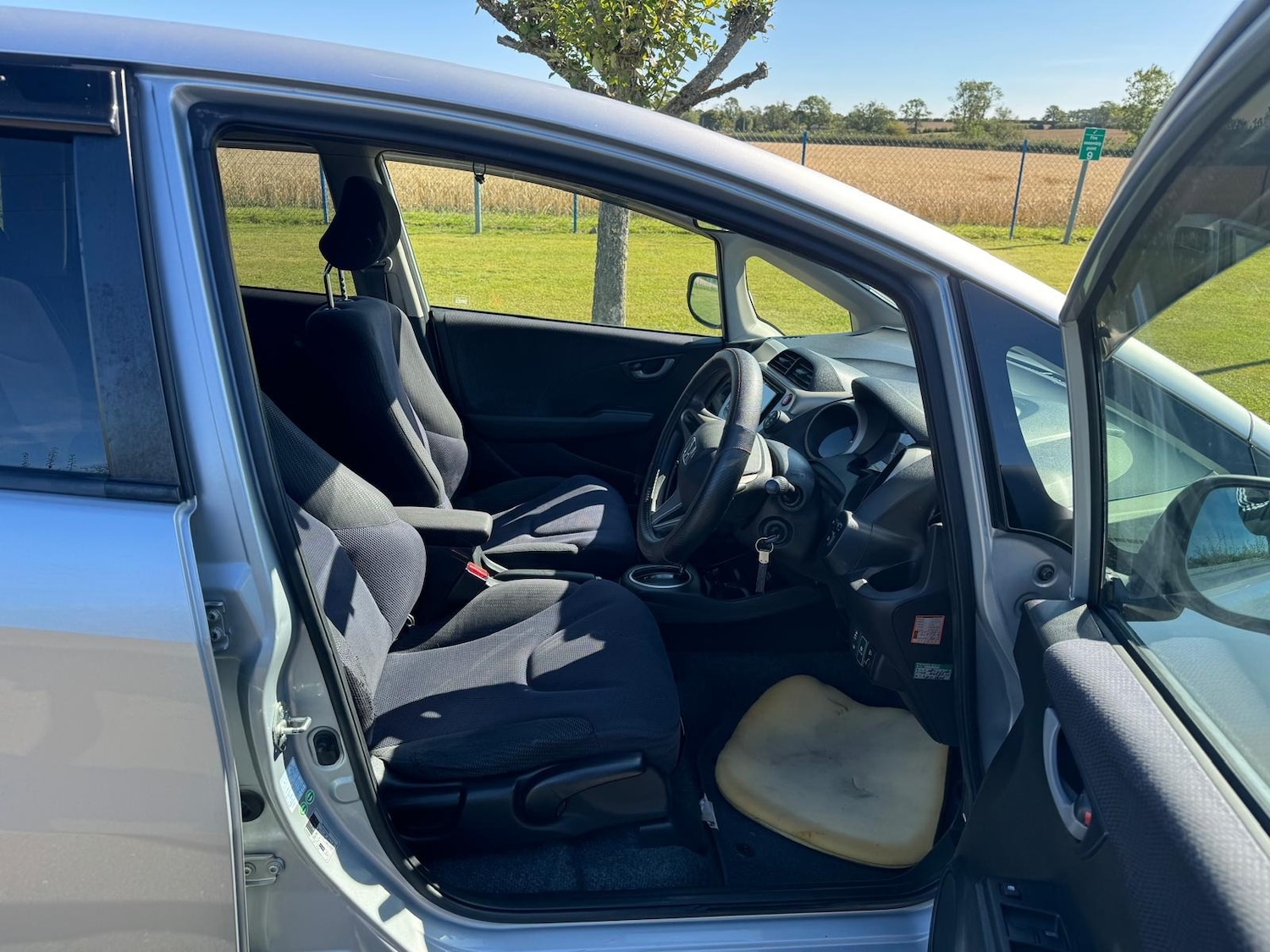 Used Honda Jazz 2024 for sale - 76466120: Photo 11