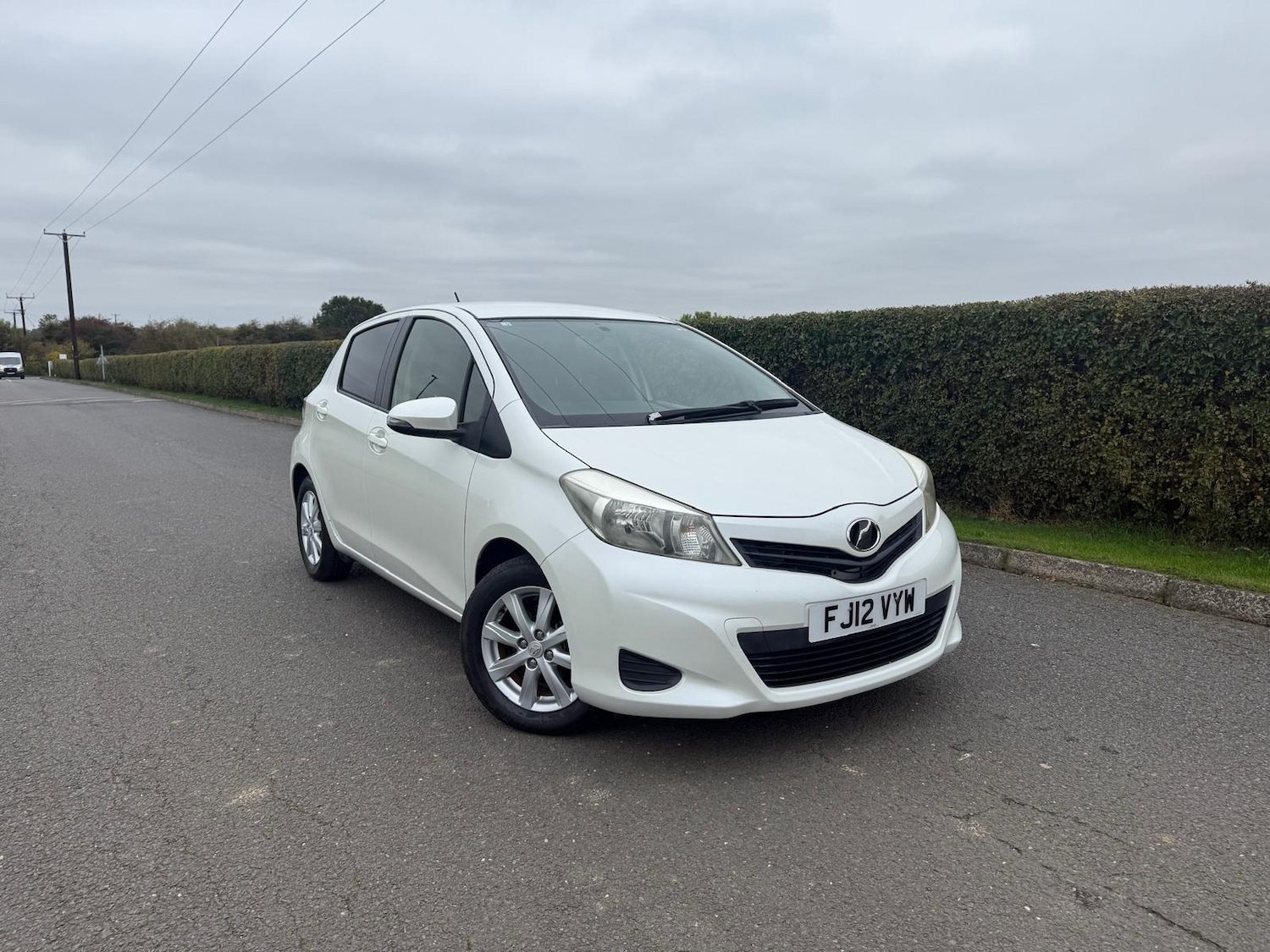 Used Toyota Yaris 2024 for sale - 76477578: Photo 4