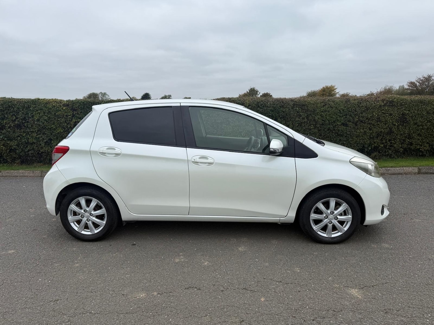 Used Toyota Yaris 2024 for sale - 76477578: Photo 5