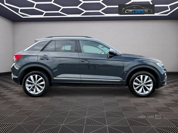 Used Volkswagen T-Roc 2020 for sale - 75942263: Photo 3