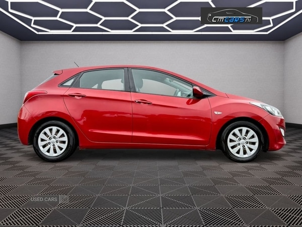 Used Hyundai i30 2015 for sale - 76061313: Photo 3