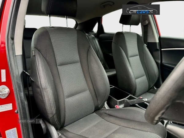 Used Hyundai i30 2015 for sale - 76061313: Photo 9