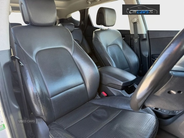 Used Hyundai Santa Fe 2014 for sale - 76702928: Photo 10