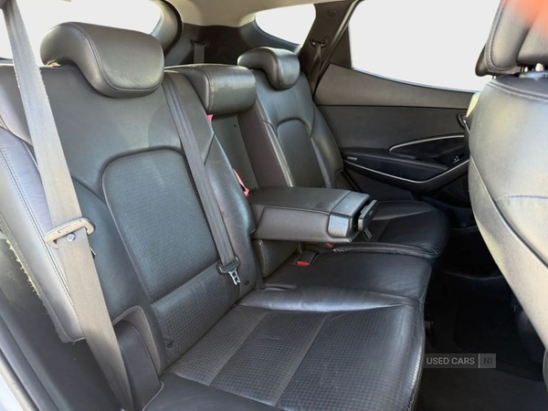 Used Hyundai Santa Fe 2014 for sale - 76702928: Photo 11