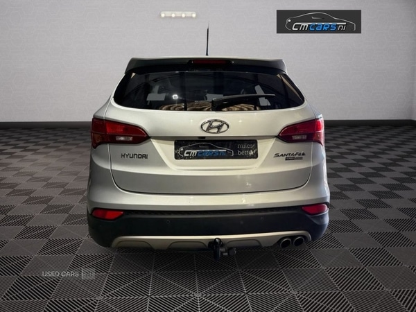 Used Hyundai Santa Fe 2014 for sale - 76702928: Photo 4