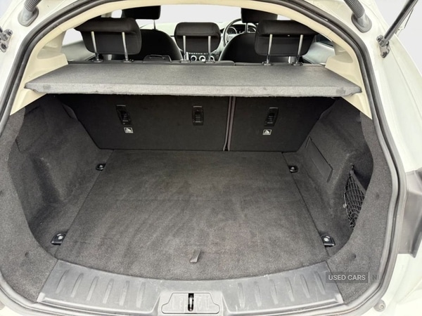 Used Jaguar E-Pace 2018 for sale - 76573898: Photo 12