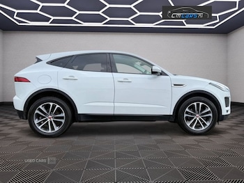 Used Jaguar E-Pace 2018 for sale - 76573898: Photo