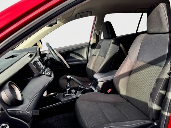 Used Toyota RAV4 2015 for sale - 76500412: Photo 11